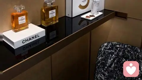 负债深渊里的情绪微光：普通人的心理自救手册