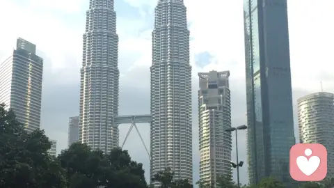 吊桥效应：别把心跳错当真爱