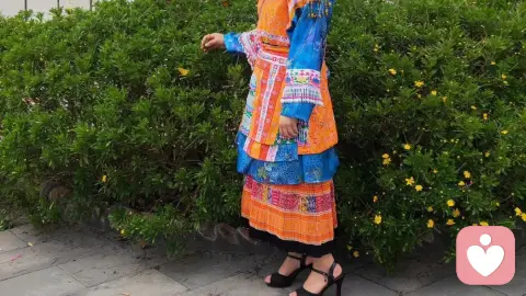 《情绪崩溃时，别硬扛，我在这里听你说》