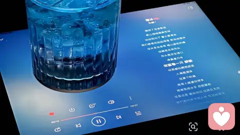 清醒点！你不是恋爱脑，你是慕强上瘾