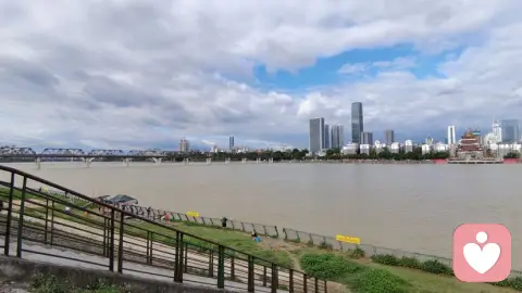与DeepSeek的一席对话，以及对未来的忧思。