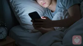 刷到停不下来?不是你不行,是你的大脑被“设计”了 短视频成瘾的心理学深度剖析与自助指南